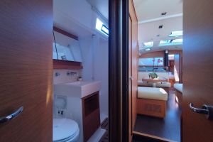 Dufour 530