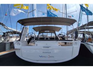 Dufour 530