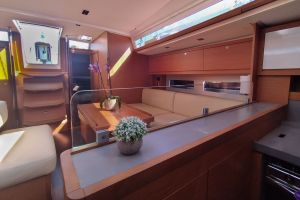 Dufour 530