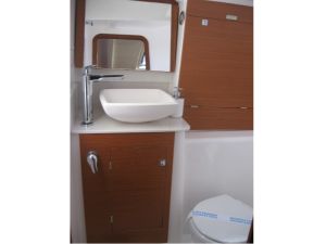Dufour 382