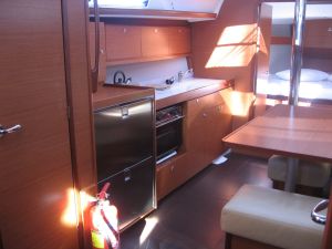 Dufour 382