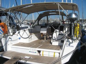 Dufour 382
