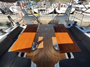 Hanse 508