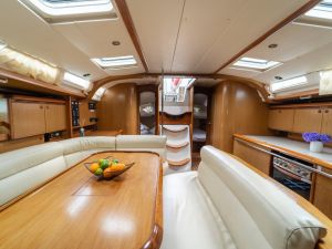 Sun Odyssey 49