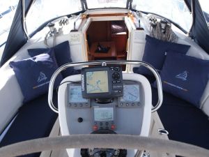Bavaria 32