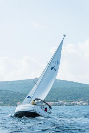 Bavaria Cruiser 36