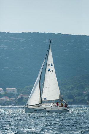 Bavaria Cruiser 36