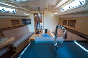 Hanse 345