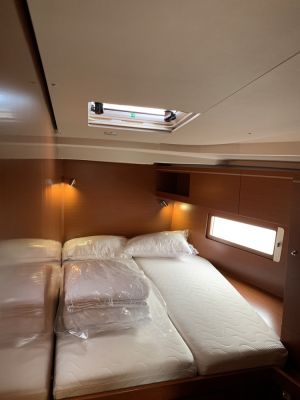 Oceanis 51.1