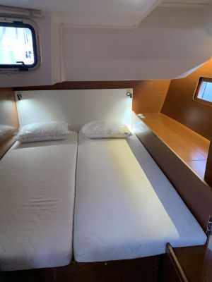 Oceanis 51.1