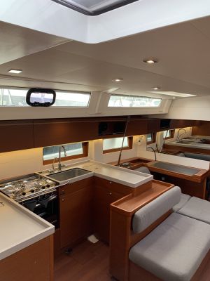 Oceanis 51.1