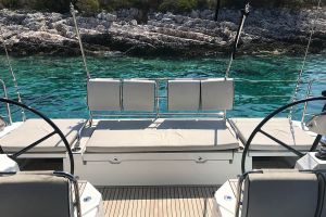 Oceanis 62