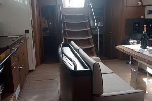 Oceanis 62