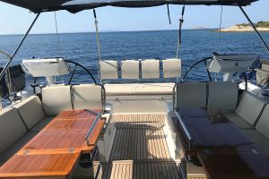 Oceanis 62