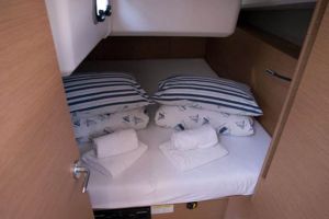 Sun Odyssey 440