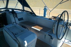 Sun Odyssey 519