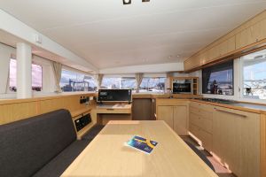 Lagoon 400 S2