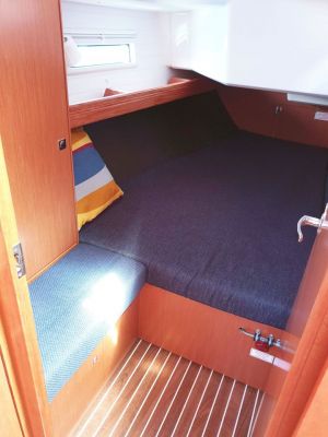 Bavaria Cruiser 37