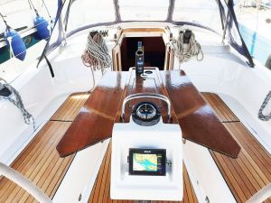 Bavaria Cruiser 37