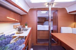 Dufour 382