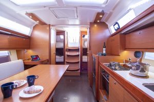 Dufour 382