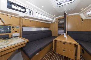 Bavaria Cruiser 34 Style