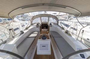 Bavaria Cruiser 34 Style