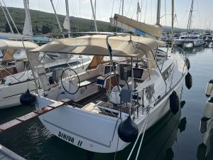 Dufour 382