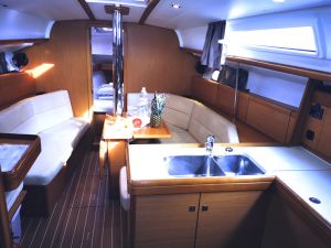 Sun Odyssey 36i