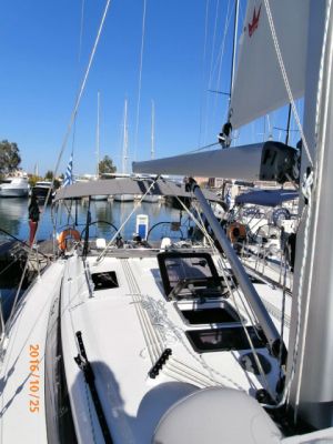 Bavaria Cruiser 37