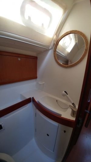 Oceanis 43