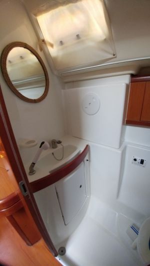 Oceanis 43