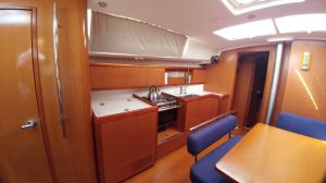 Oceanis 43