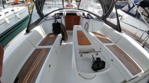 Oceanis 43