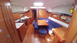 Oceanis 43