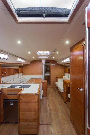 Salona 44