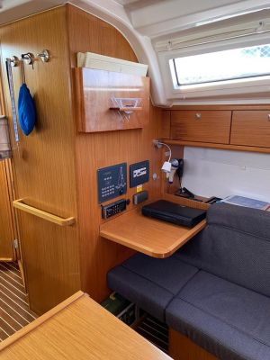Bavaria Cruiser 37