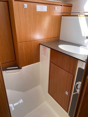 Bavaria Cruiser 37