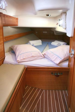 Bavaria 38 cruiser