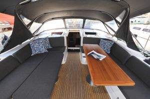 Hanse 508