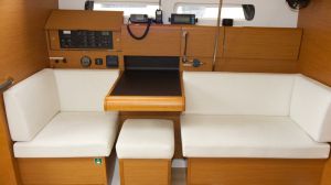 Sun Odyssey 439