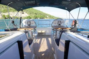 Hanse 508