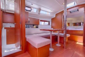 Oceanis 38.1