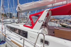 Oceanis 38.1
