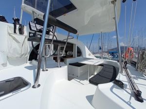 Lagoon 380