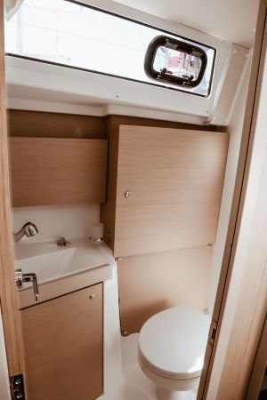 Oceanis 38.1