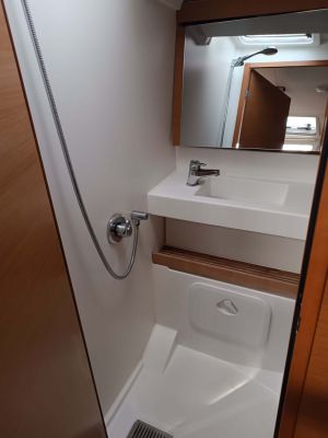 Sun Odyssey 440