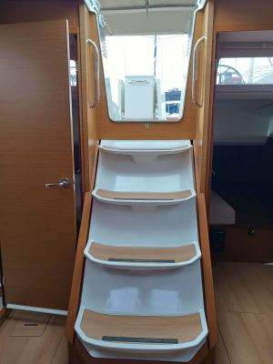 Sun Odyssey 440