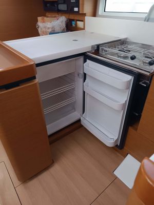 Sun Odyssey 440