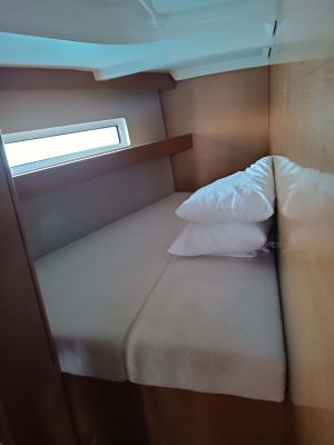 Sun Odyssey 440